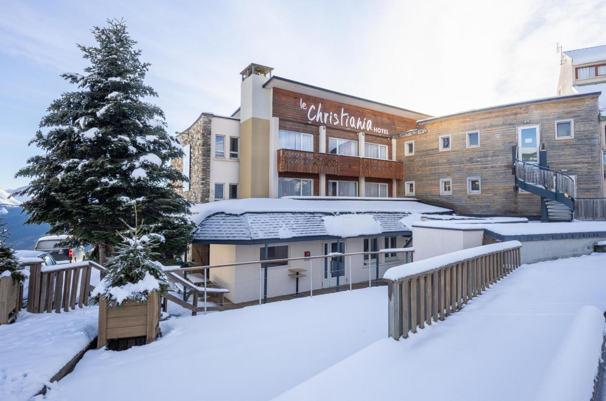 Hotel Le Christiania Saint-Lary-Soulan Zewnętrze zdjęcie